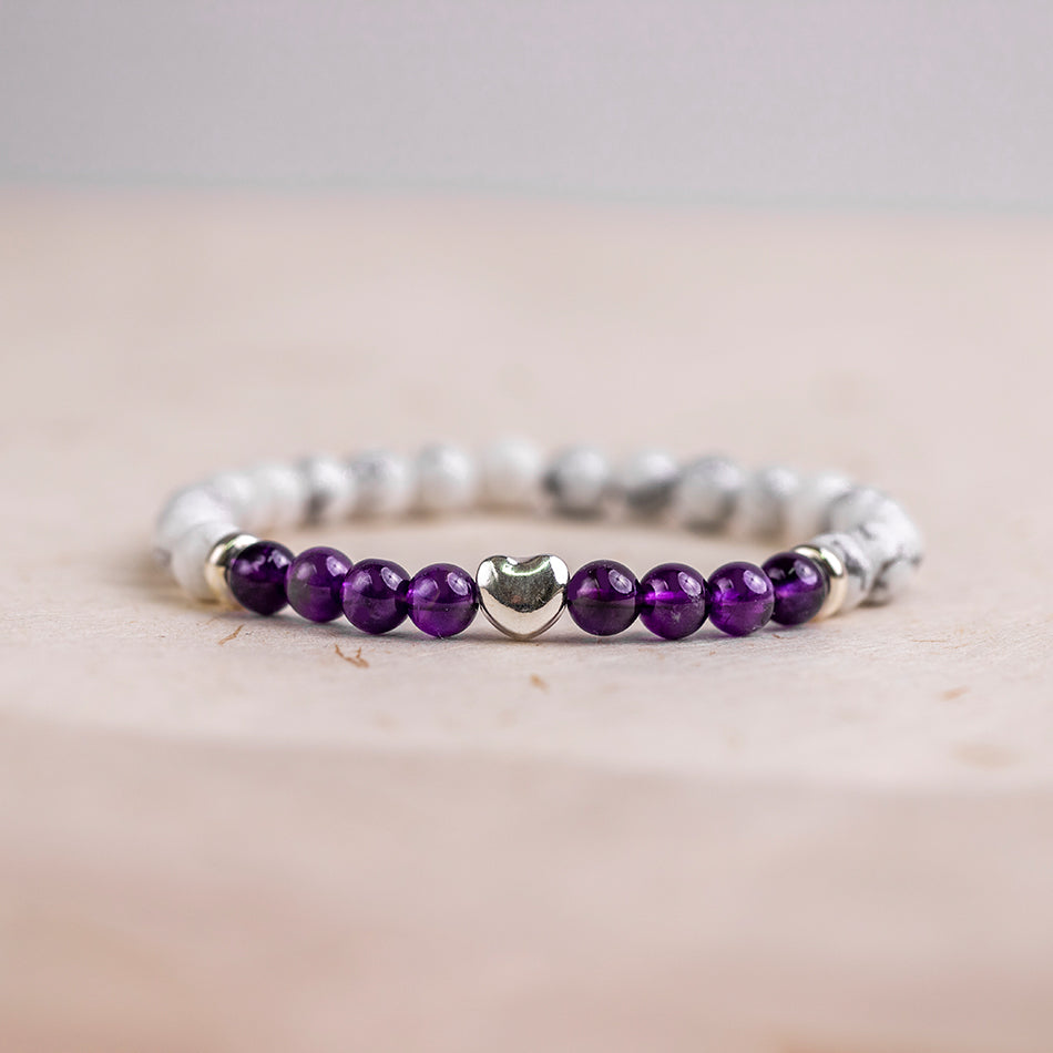 White Howlite and Amethyst Bracelet