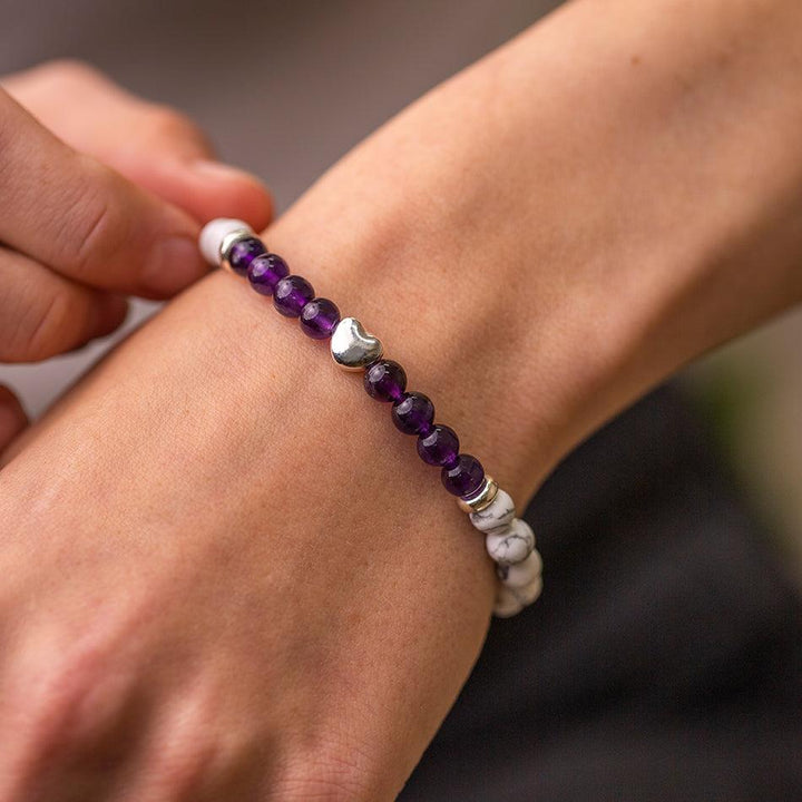 White Howlite and Amethyst Bracelet